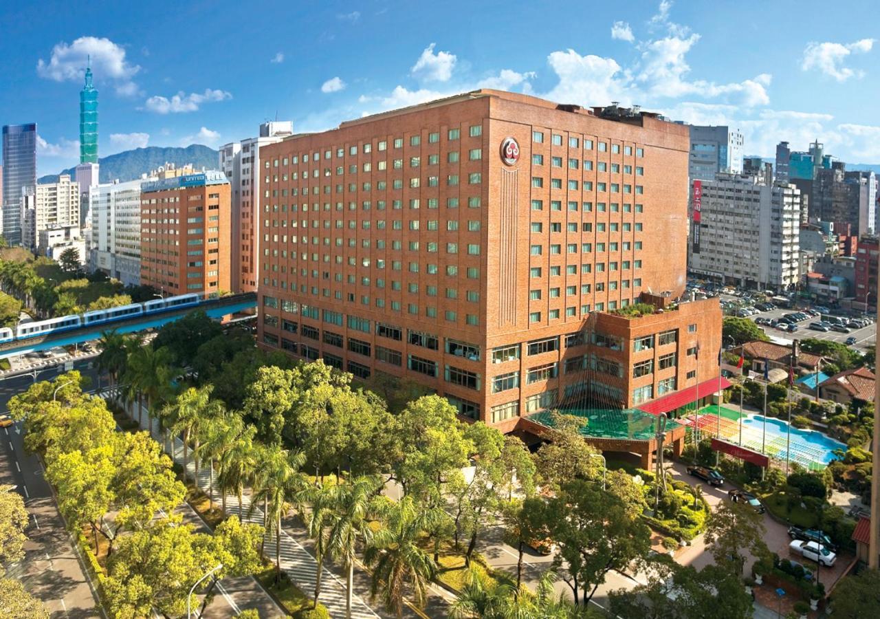 فندق ذا هوارد بلازا تايبي تايبيه المظهر الخارجي الصورة The campus of National Yang-ming University
